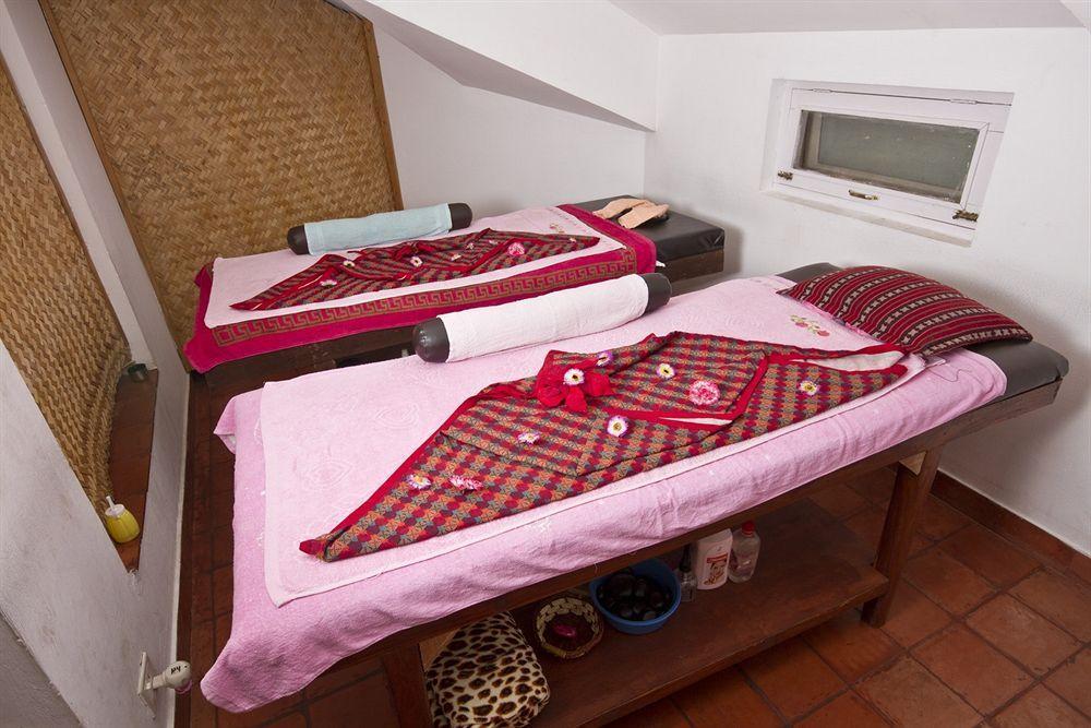 Trek-O-Tel Otel Pokhara Dış mekan fotoğraf