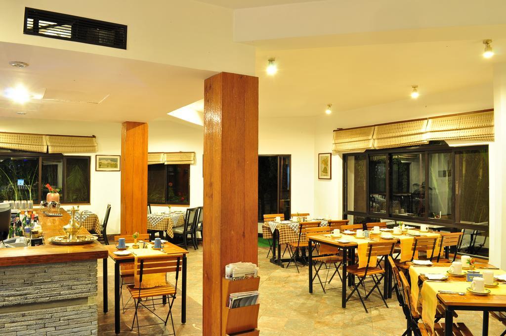 Trek-O-Tel Otel Pokhara Dış mekan fotoğraf