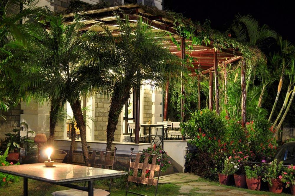 Trek-O-Tel Otel Pokhara Dış mekan fotoğraf