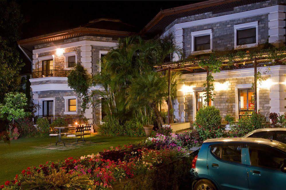 Trek-O-Tel Otel Pokhara Dış mekan fotoğraf